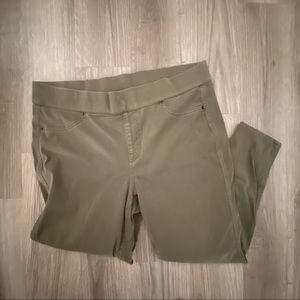 Venezia for Lane Bryant green Jegging size 18